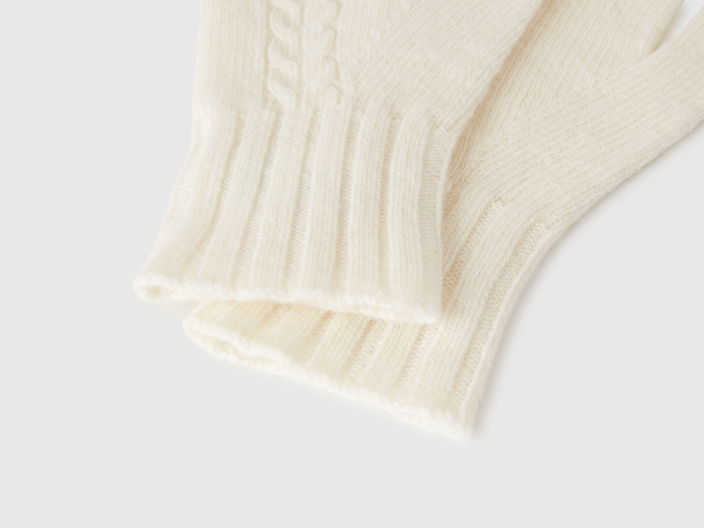 KNITTED GLOVES Damen image number 3